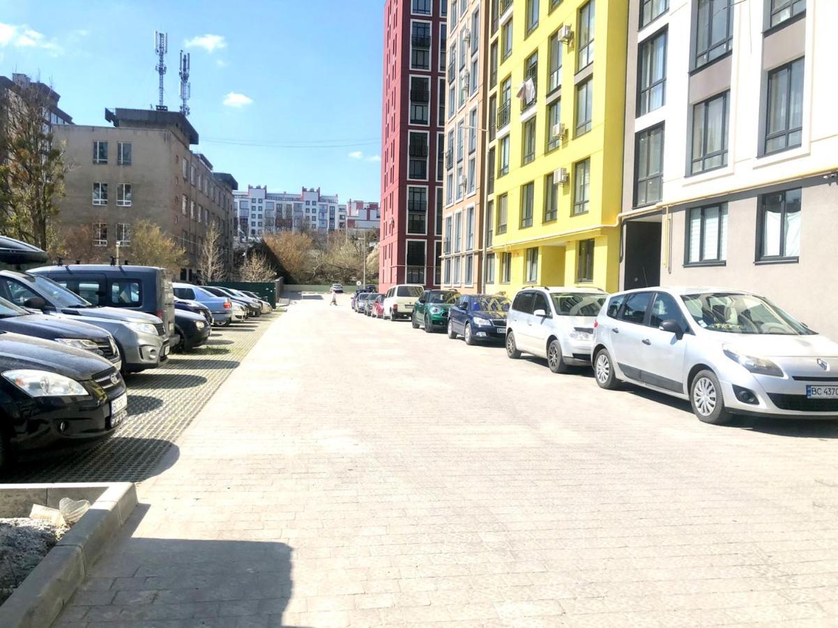 Osapart Hotel In A Complex Semycvit 4 Lviv Buitenkant foto