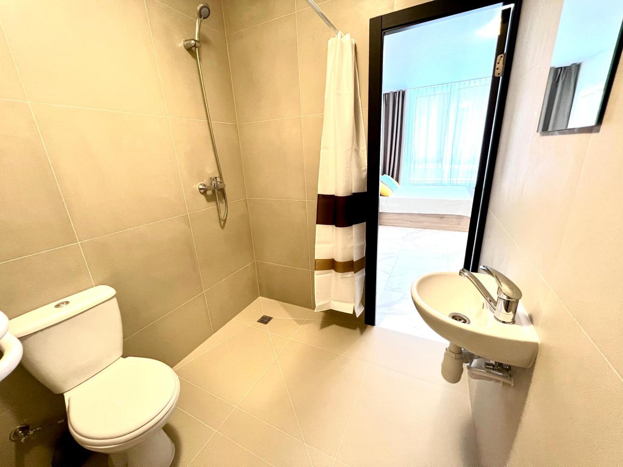 Osapart Hotel In A Complex Semycvit 4 Lviv Buitenkant foto